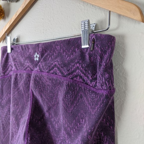 Bundle of Tuff Athletics Leggings size M - Picture 4 of 12